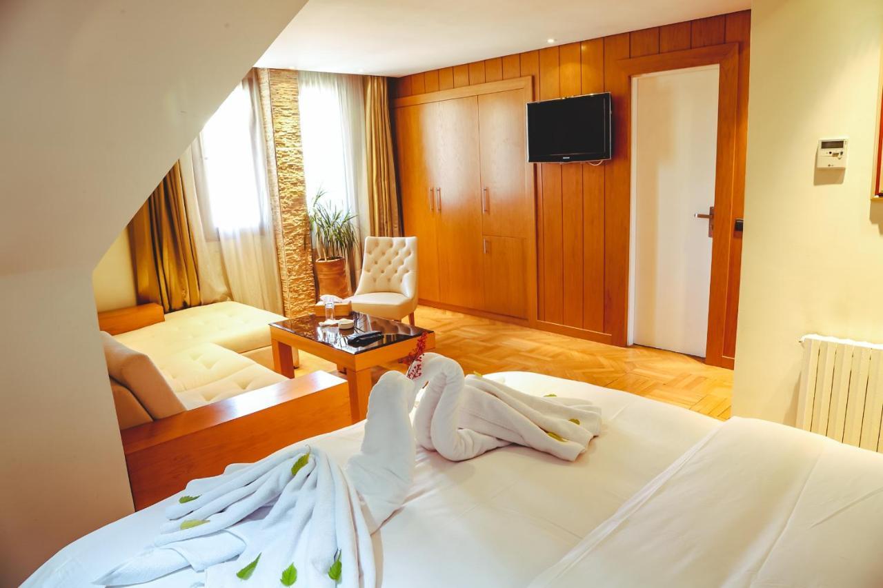 Hotel Perce Neige Ифран Экстерьер фото